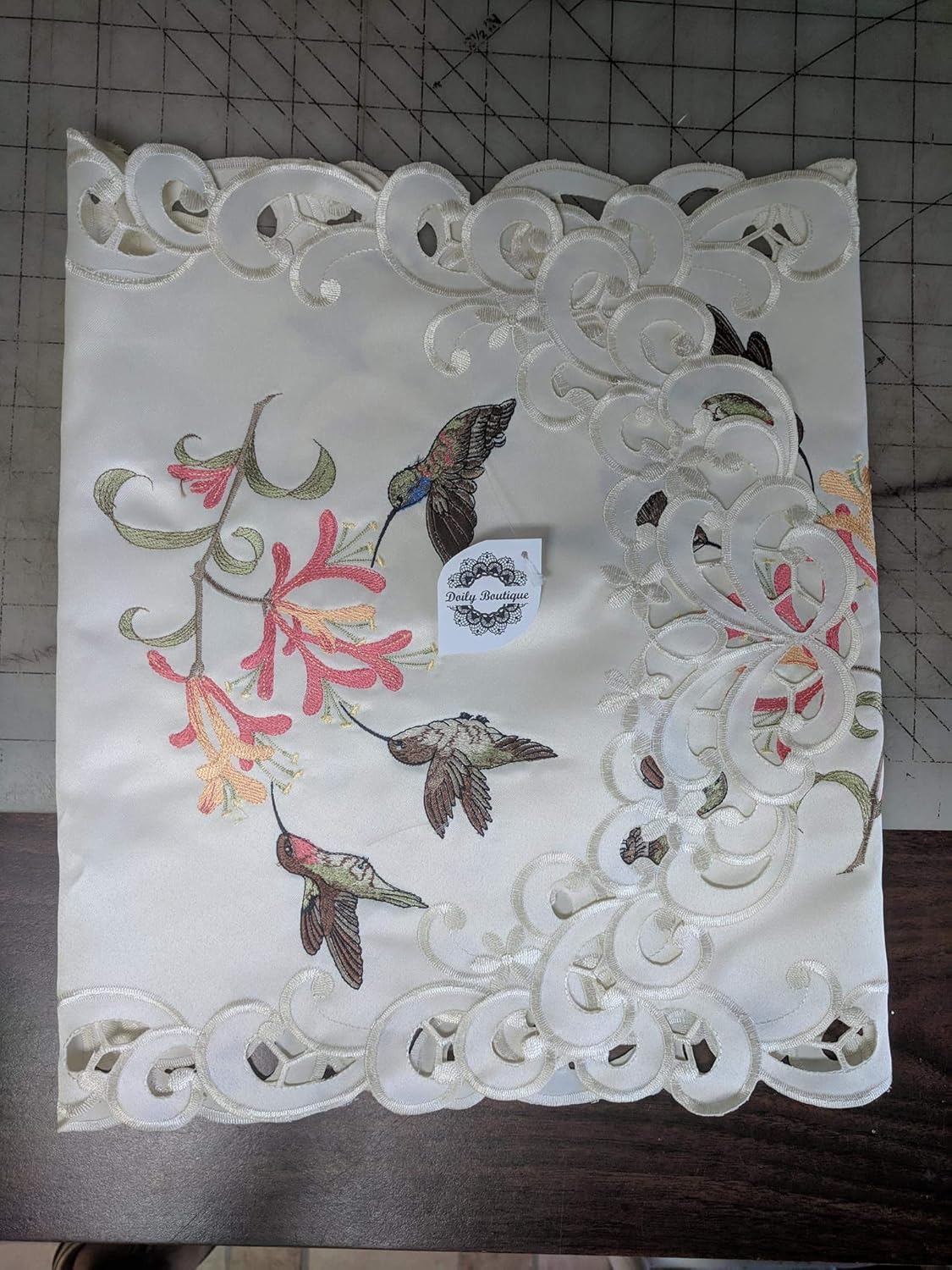 Table Runner Embroidered with Hummingbirds on Ivory Material, Size 70 x 15 inches
