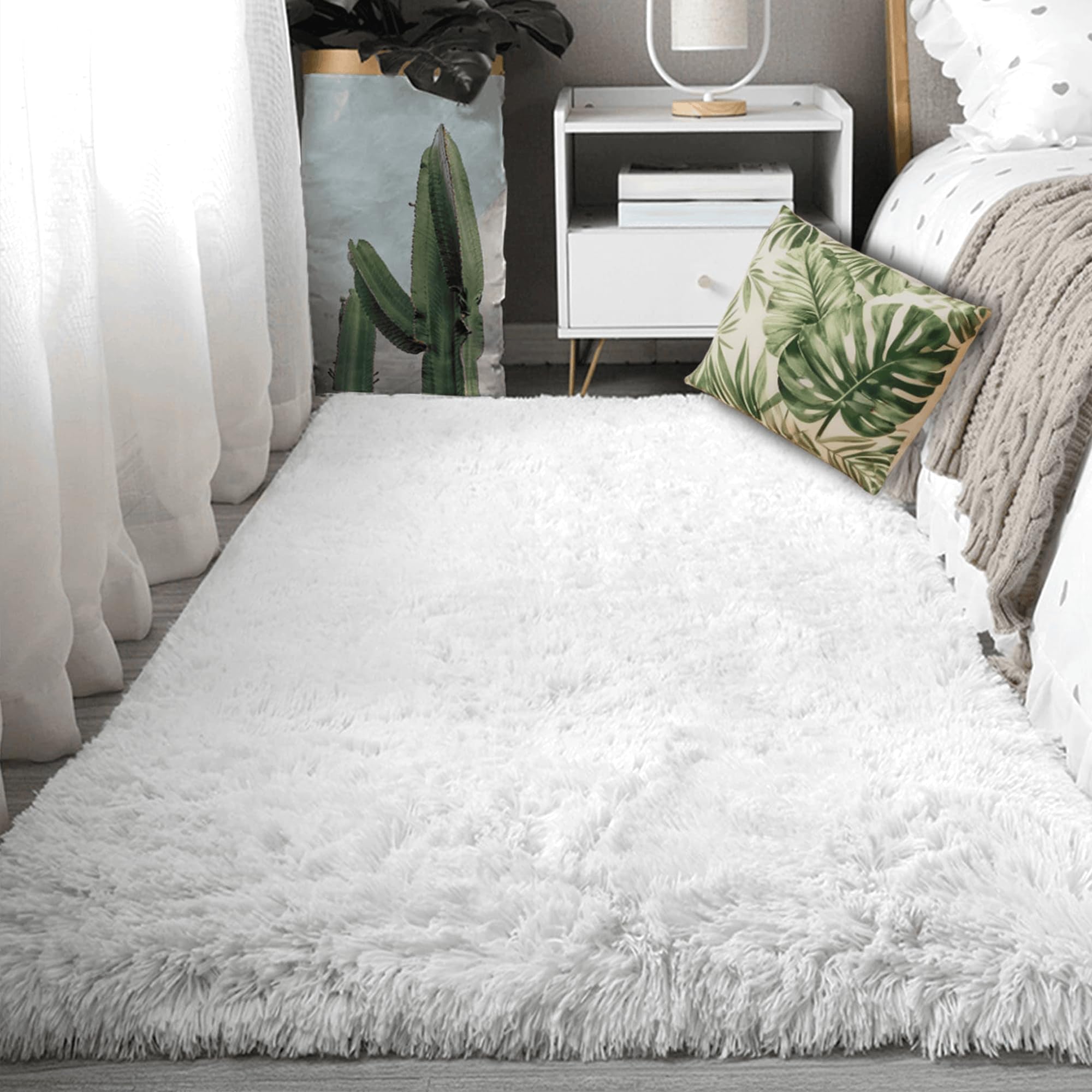 Grand tapis de salon 140x250 cm blanc moderne et moelleux pour grande chambre