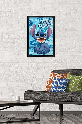 Miniatura 2 de Trends International Disney Lilo and Stitch - Póster de pared sentado, 22.4 pulgadas de largo x 14.7 pulgadas, versión enmarcada en negro
