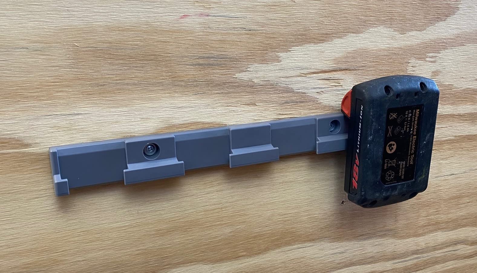 Buy Battery Holder for 4x Milwaukee 18V Batteries M18 Battery Holder