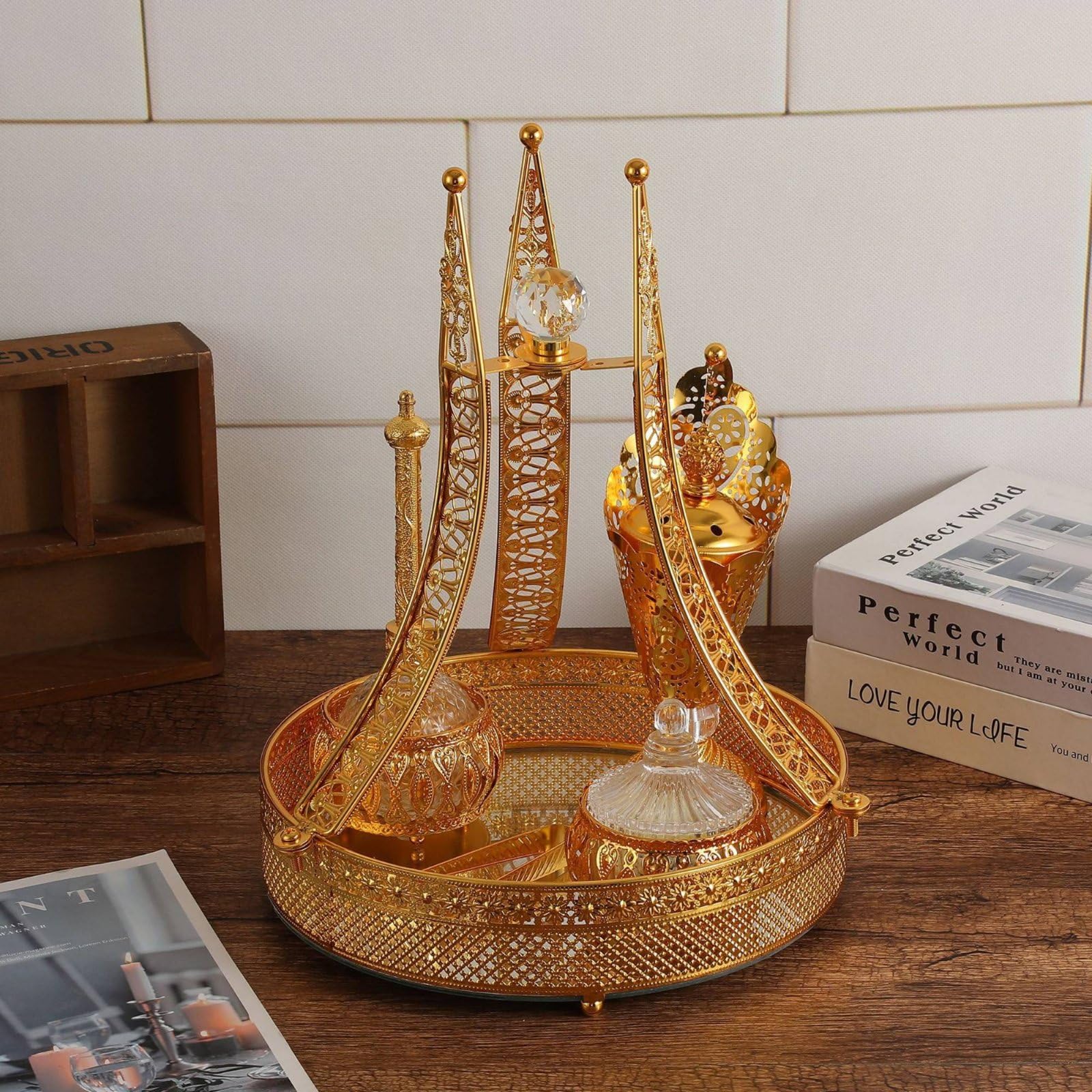 1 Porta Incienso Decorativo Colección de Perfume Ornamento Detallado Metálico Recipiente Brillante Adecuado para Salón Mesa Té Exposición Estilo Clásico Relajación Hogar