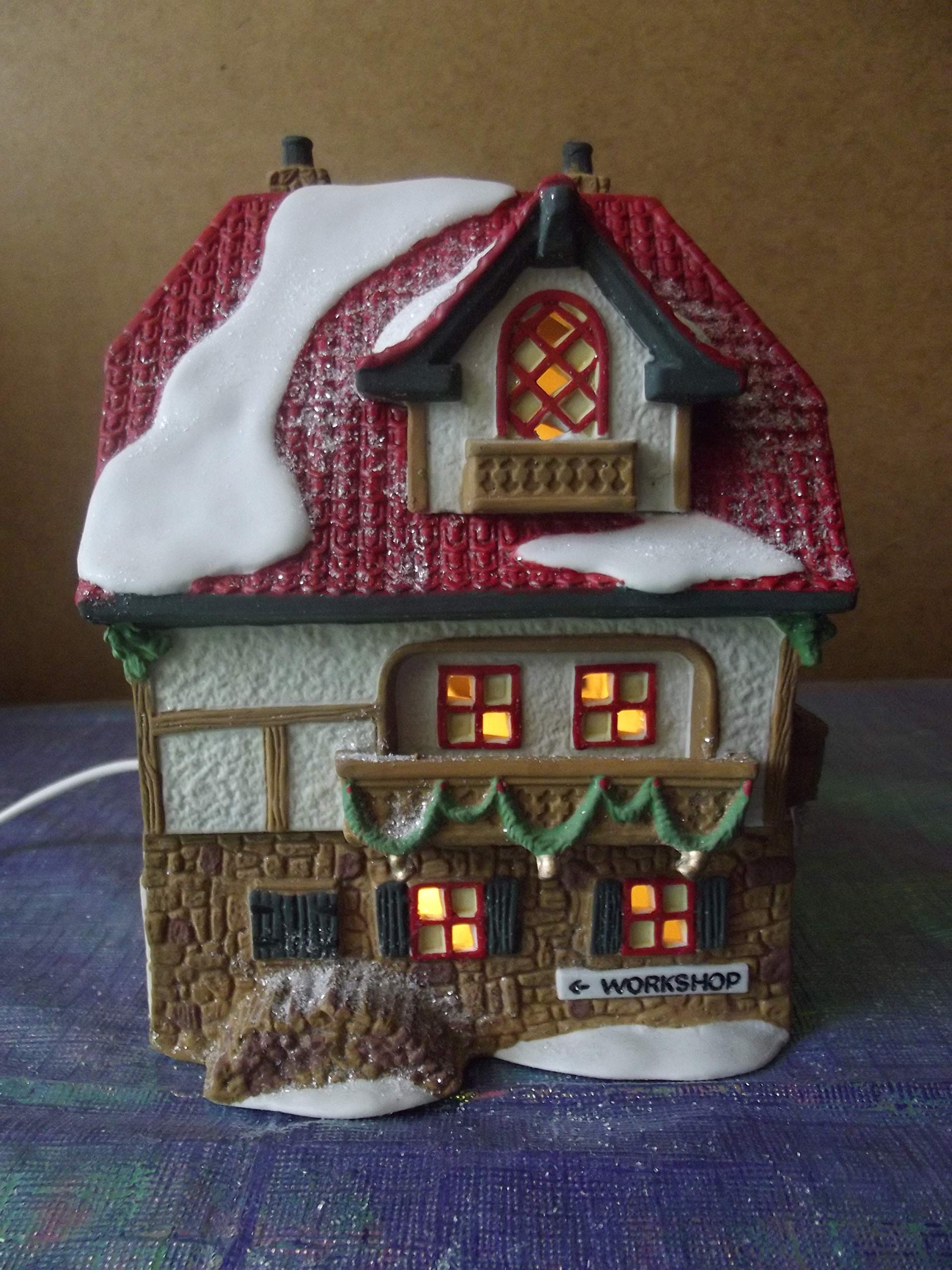 Dept56 ノースポールシリーズ サンタクロース夫妻の家 ライト ハウス 陶器 Dept56 ノースポールシリーズ サンタクロース夫妻の家 ライト