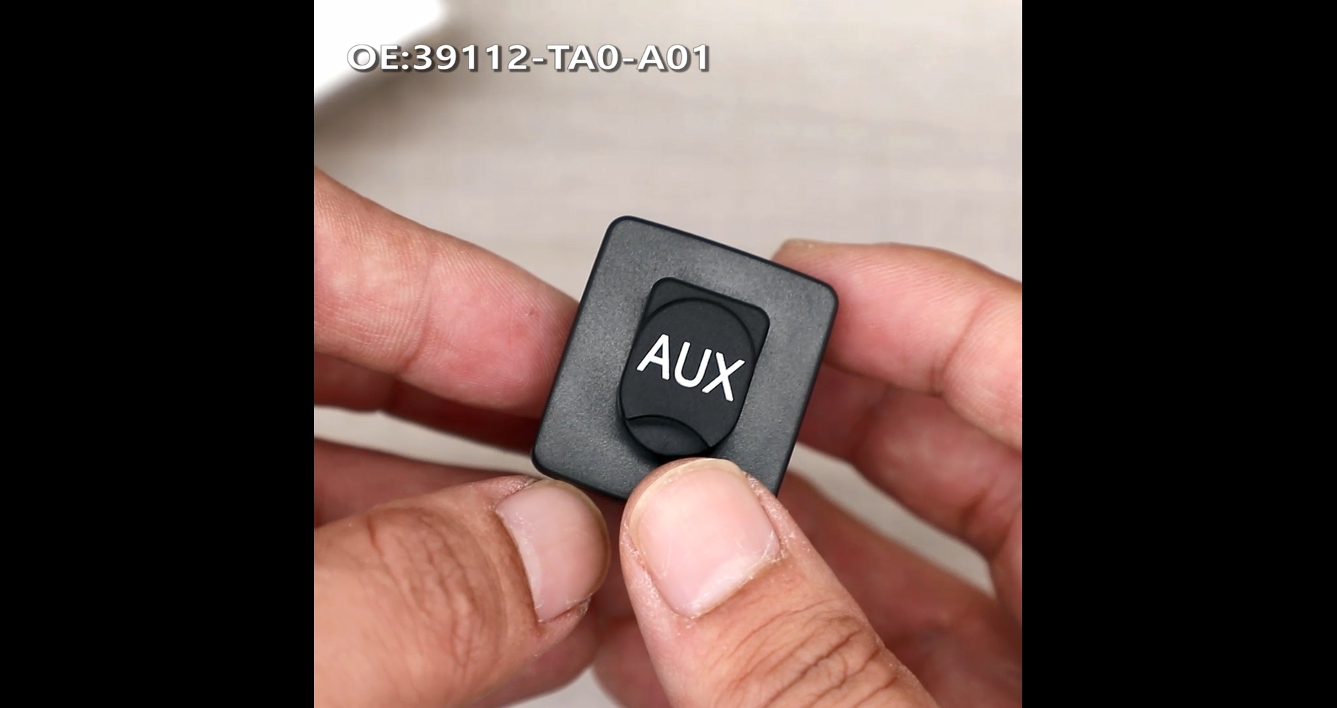 Connecting a 3.5mm audio jack to the auxiliary input