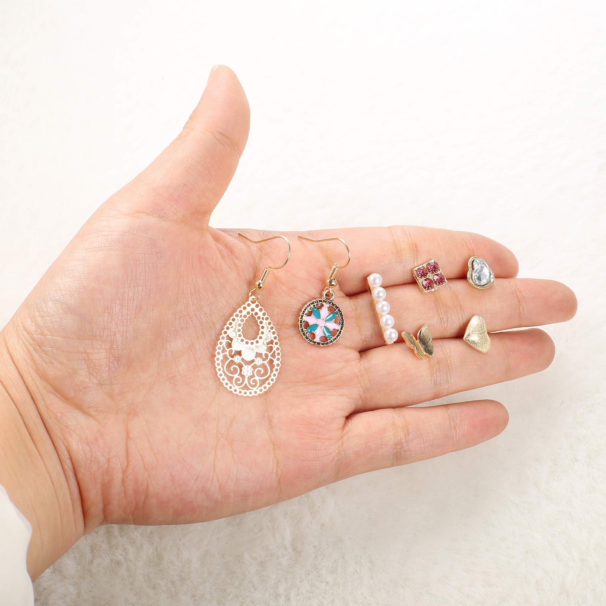 Juego de 81 pares de aretes pequeños para mujeres y hombres, barra circular triangular, estrella, luna, hoja geométrica, flecha, flor, lazo, bola de circonita cúbica, juego de aretes 7