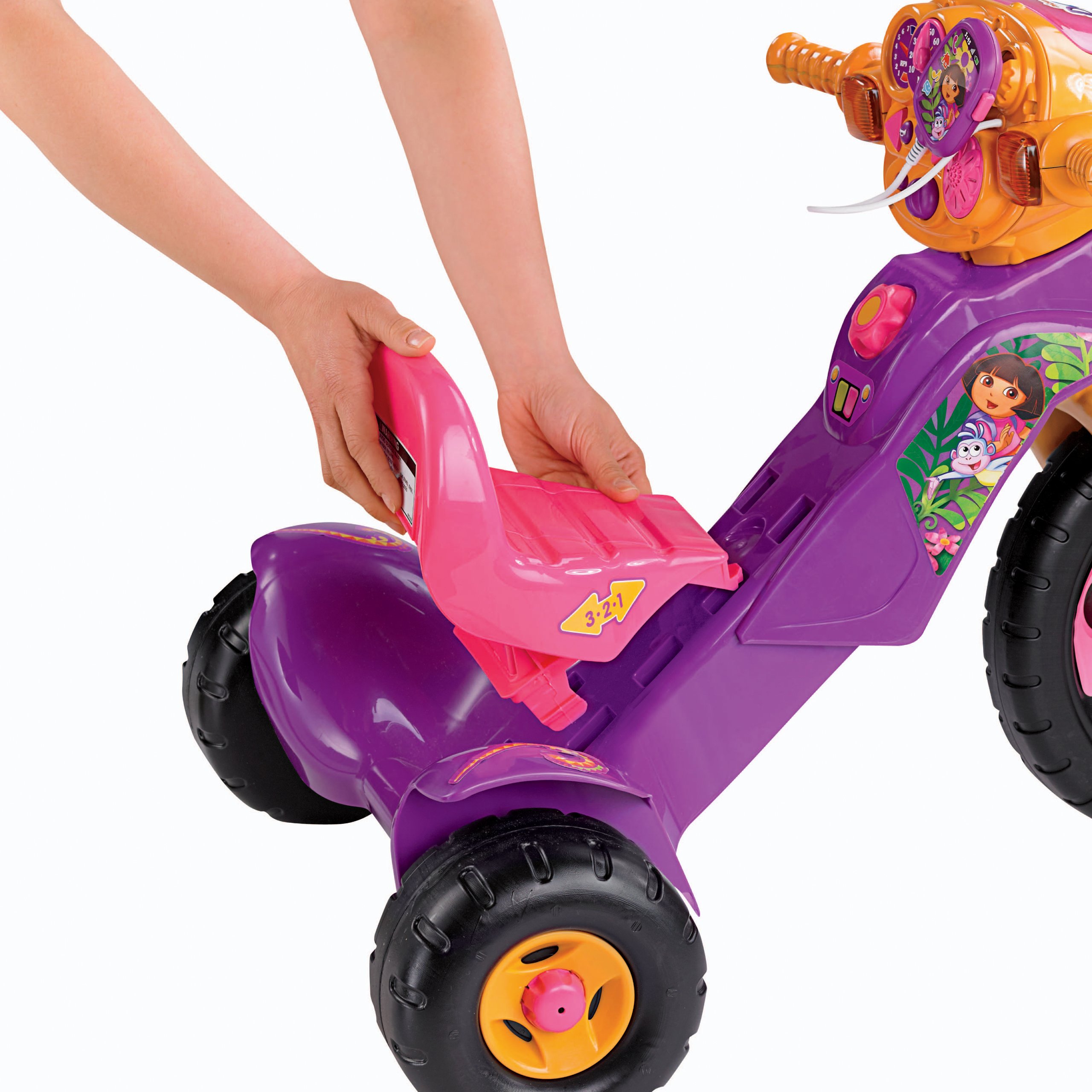 Fisher-Price Dora the Explorer Lights and Sounds Trike : Amazon.in