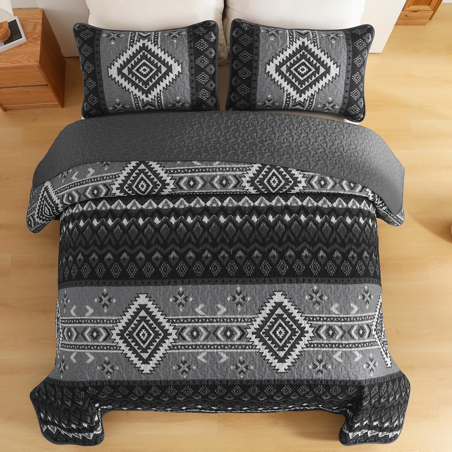 Dintszyayue Boho Quilt Set Queen Size,3 Pieces Aztec Texture Bedspread Black Grey Western Coverlet Set Soft Lightweight Bed Cover for All Season Geometric Bedding with 2 Pillowcases(Black,96"x90") - Image 3