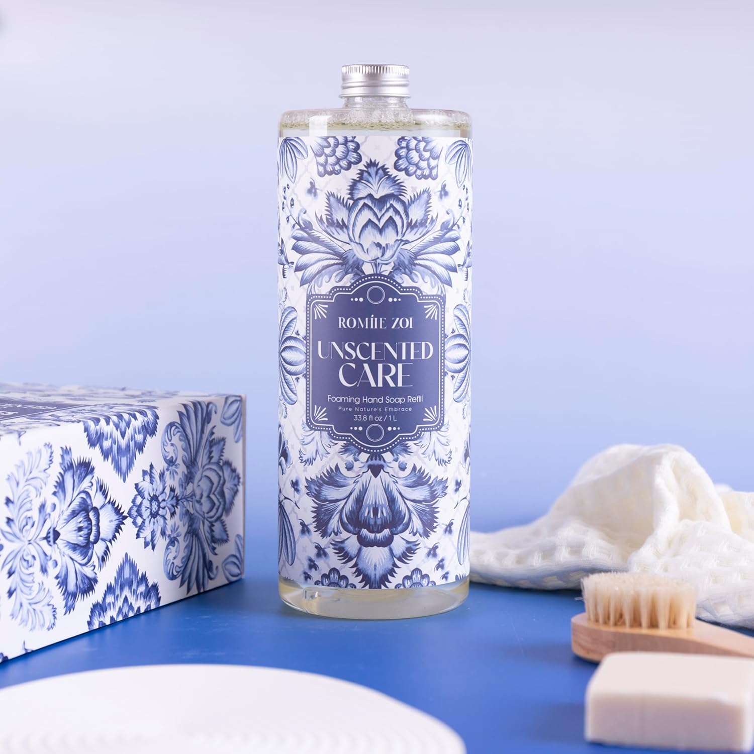 ROMIIE ZOI Foaming Hand Soap Refill, Unscented, Gentle & Moisturizing Formula, 1000 ML/ 33.8 FL OZ - Image 5