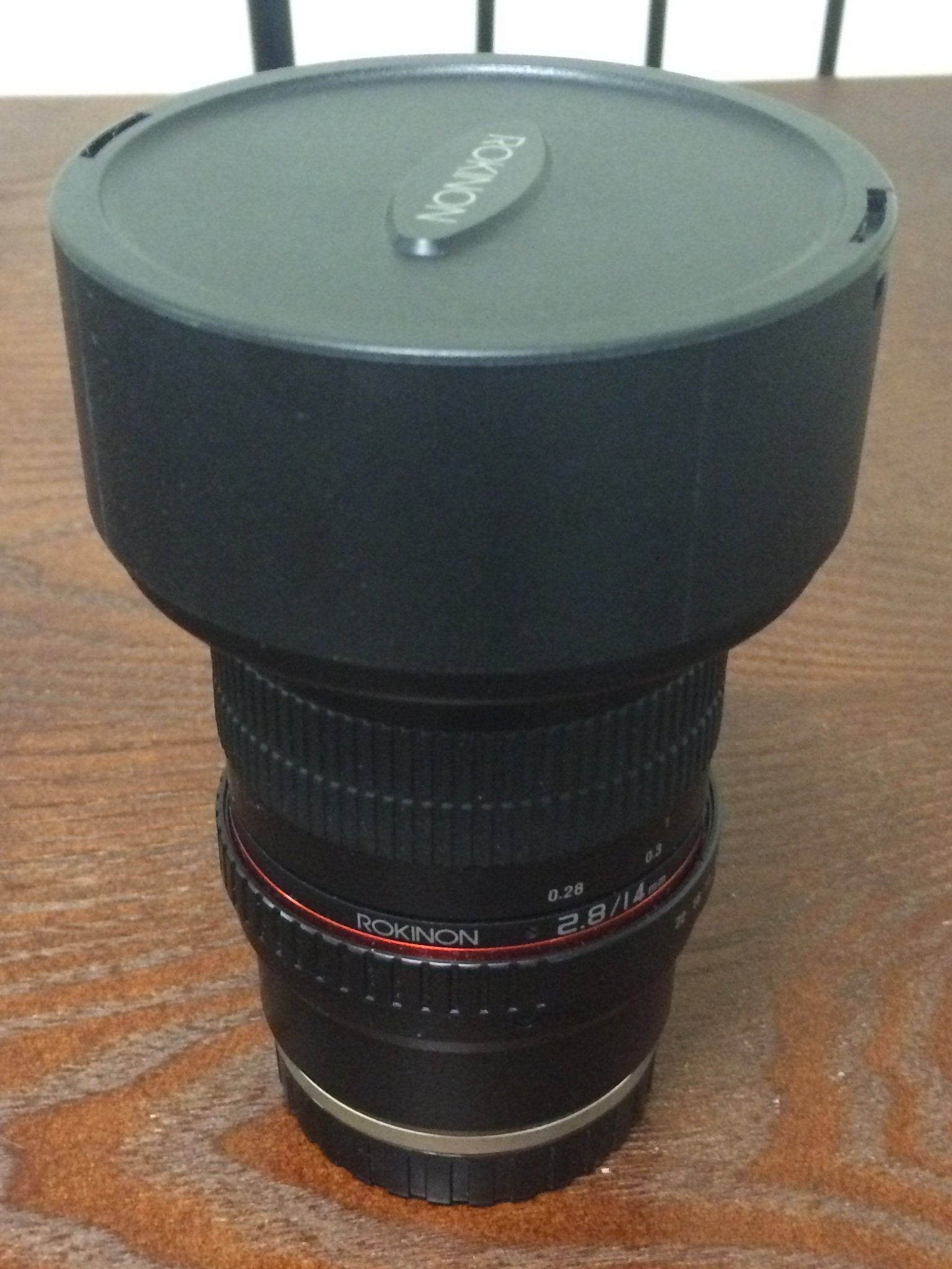 1/3迄限定値下げ Rokinon F2.8 14mm Sony Eマウント用 Rokinon 14mm F2.8 Full Frame Auto Focus Lens for Sony E