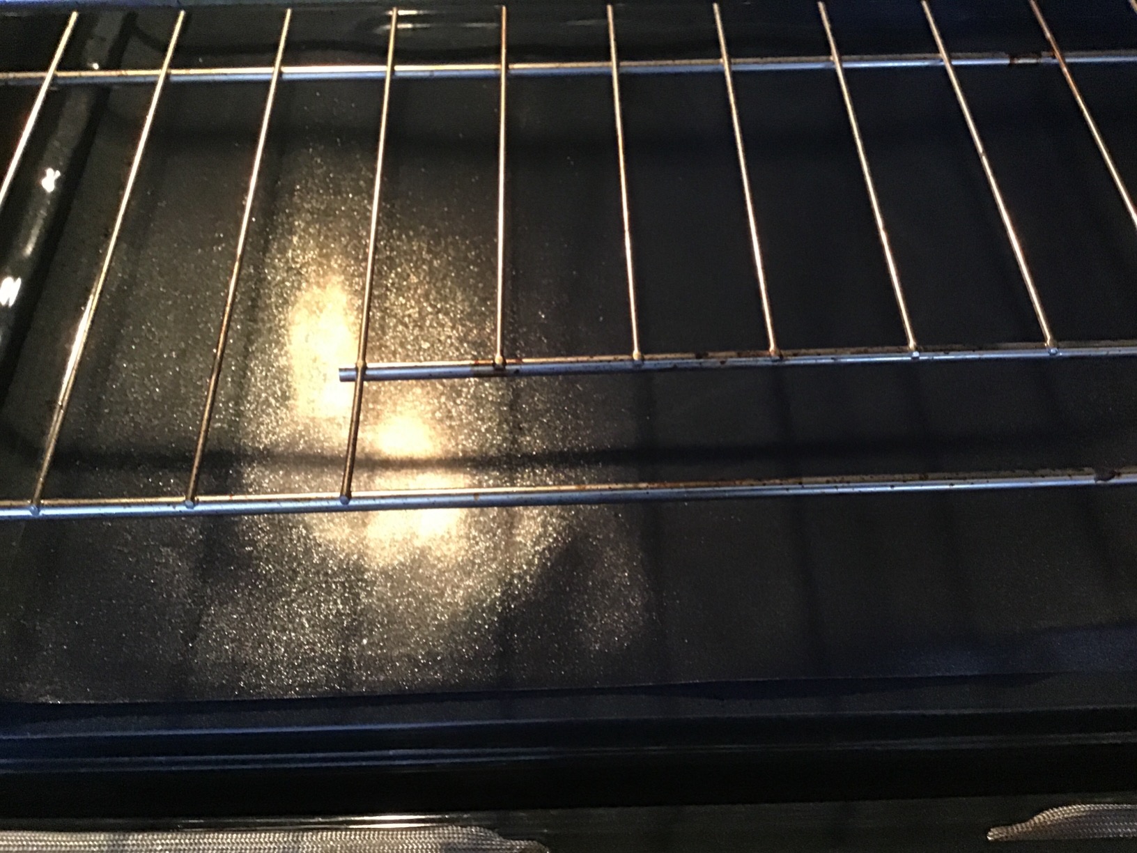 COOKINA GARD Reusable Oven Protector 100 NonStick Oven Liner, Easy to Clean, Spills and