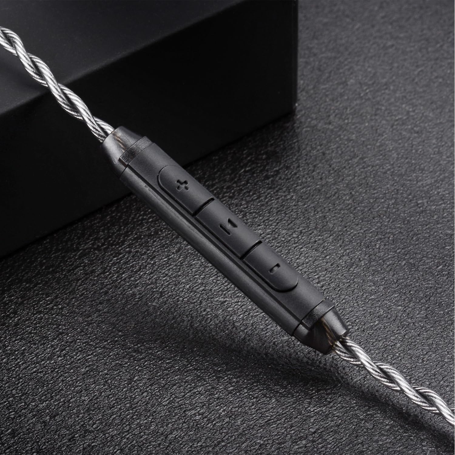 Monokristallines Kupfer, versilbertes Audiokabel, QDC-C, Pin, SPC-Kopfhörerkabel, kompatibel mit KZ ZS10 TRN CCA GK versenkten 2-poligen IEMs 3,5-mm-Stecker mit Mikrofon
