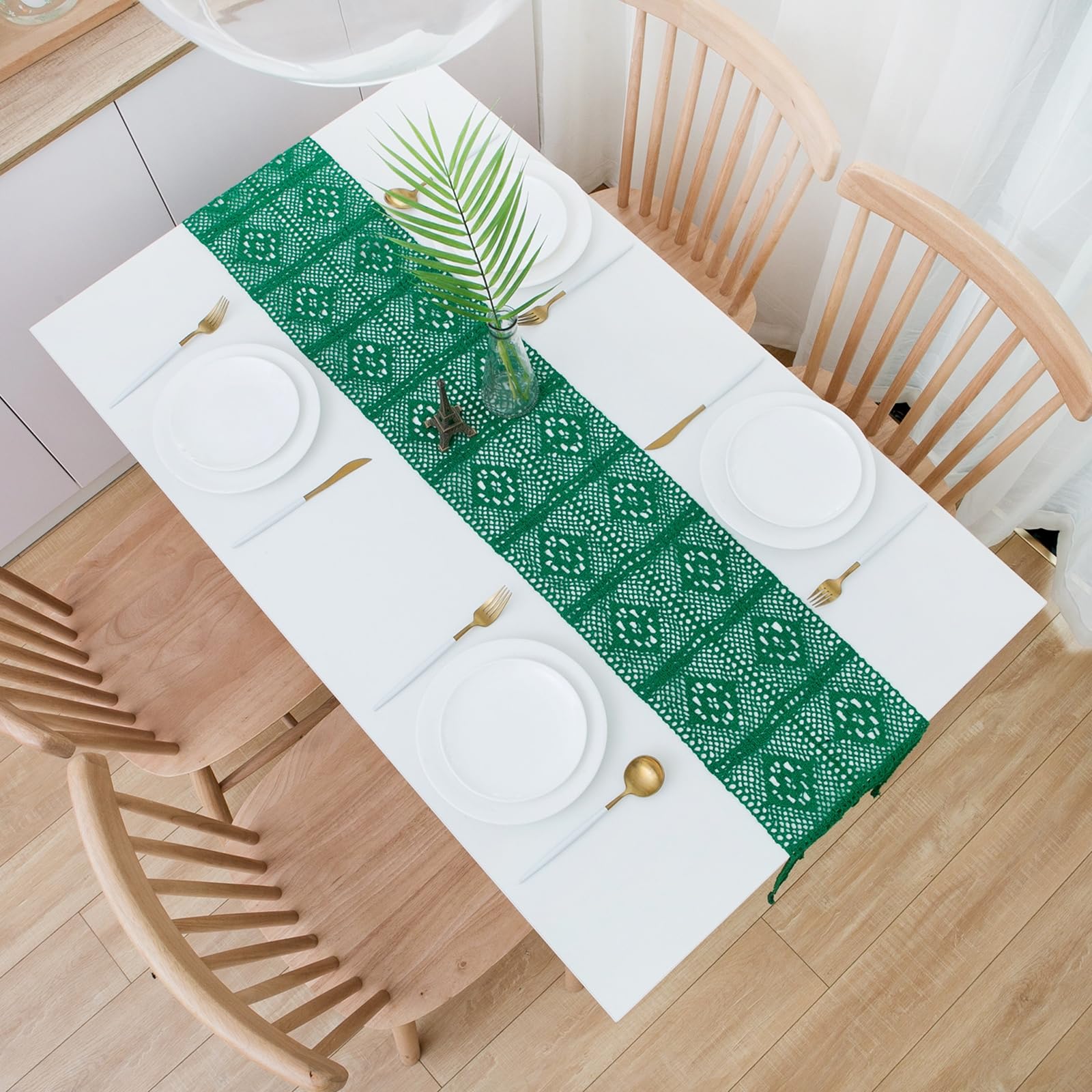 Grün Tischläufer Polyester Baumwolle, Deko Tischläufer Abwaschbar Einfarbig Hohl Geometrisch Kariert Muster mit Quasten Tischdecke für Küche Esszimmer Dekor, 24x300 cm, Grün