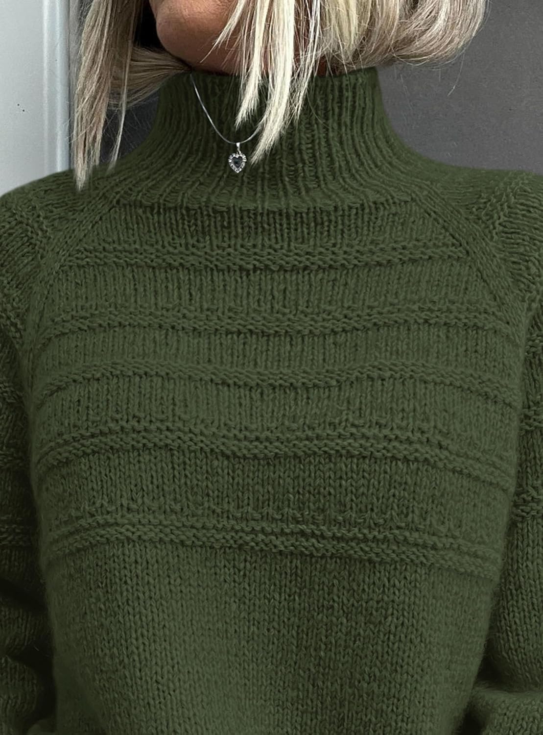 PRETTYGARDEN Women's Turtleneck Sweaters 2026 Fall Chunky Knit Pullover Long Sleeve Jumper Tops Trendy Winter Clothes - Image 5