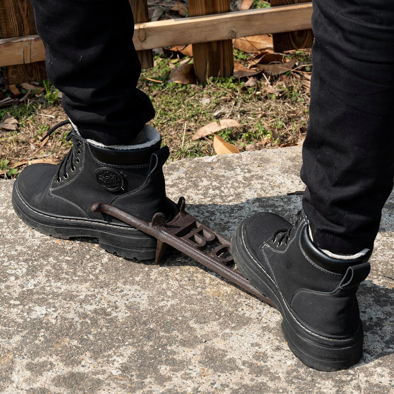 FARM IN Farmhouse Boot Jack Puller Rustic Shoe Jack Remover Heavy Duty Cast Iron for Home or Garden