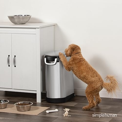 Miniatura 3 de Lata de almacenamiento de alimentos para mascota, de la marca Simplehuman, de acero inoxidable cepillado