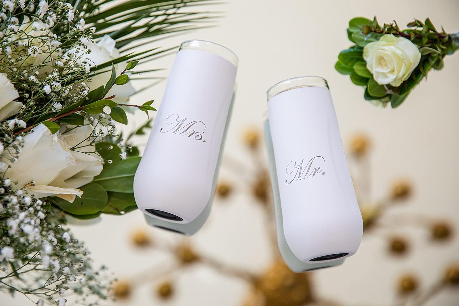 Vinglacé Champagne Bottle Chiller Gift Set- Portable Stainless Steel Sparkling Wine Cooler with 2 Stemless Champagne Flutes, White