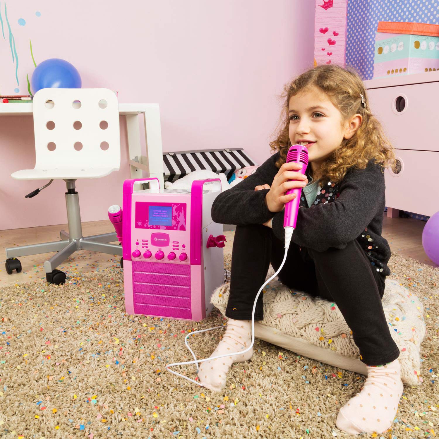 AUNA KA8P-V2 - Impianto Karaoke, Display TFT 3,5'', 2 x Microfoni Dinamici, Altoparlante Incorporato, Uscita Video, CD, CD+G, MP3, Ingresso AUX, Rosa Confetto