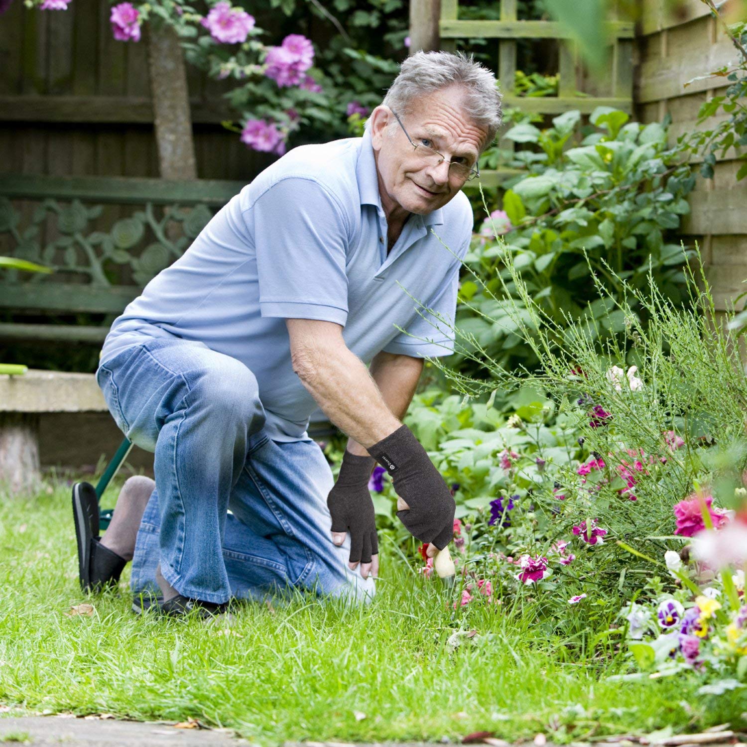 Duerer- Guanti a Compressione per Artrite - di Sollievo dai Sintomi dell’Artrite, della Malattia di Raynaud, del Tunnel Carpale & Altre Patologie della Mano (Nero, Medio)