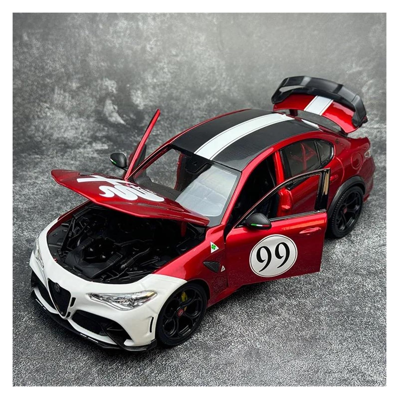 Metallo Scala Replica Modello Di Auto In Lega Alfa Romeo Giulia GTAm Coupé In Scala 1 18 Veicoli In Metallo Pressofuso Simulazione Decorazione Hobby Veicoli Giochi Set(Red and white)