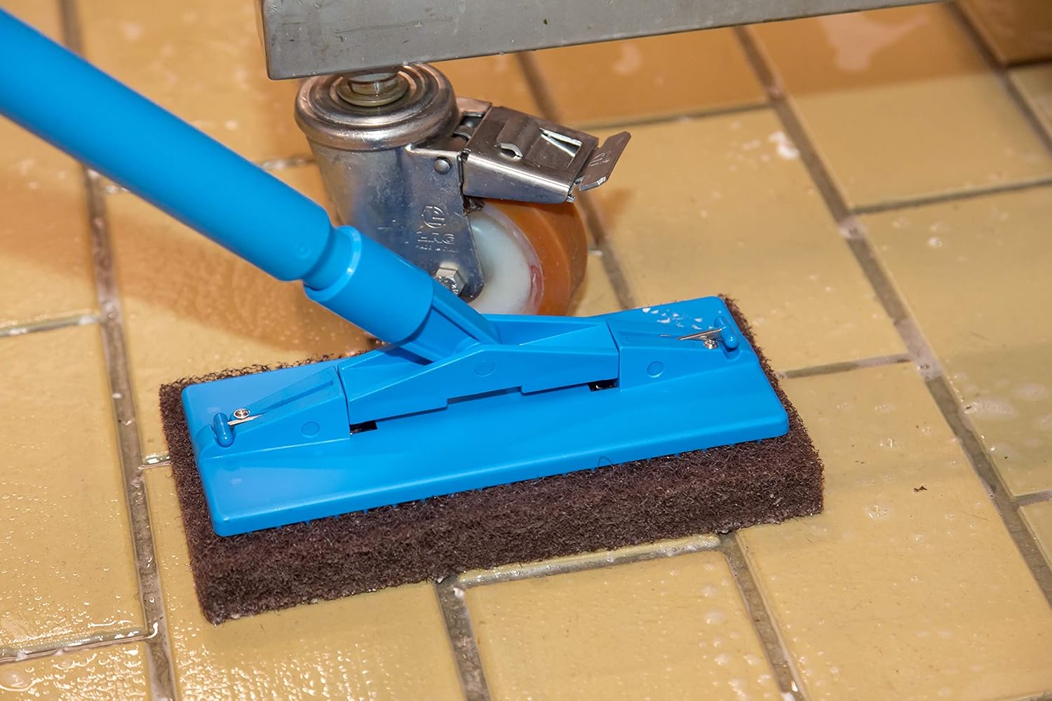 Vikan 55003 Pad Holder,Floor,9" x 3.7",PP/SS,Blue