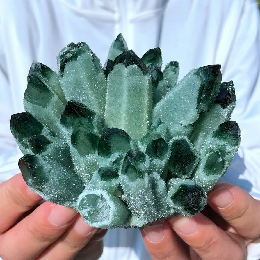 Amazon.co.jp: 天然水晶の原石 1個 グリーン ファントム クォーツ 標本