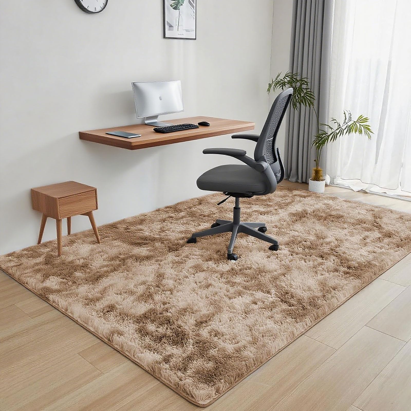 Tapis moderne grand format au tissage dense et confort haut de gamme