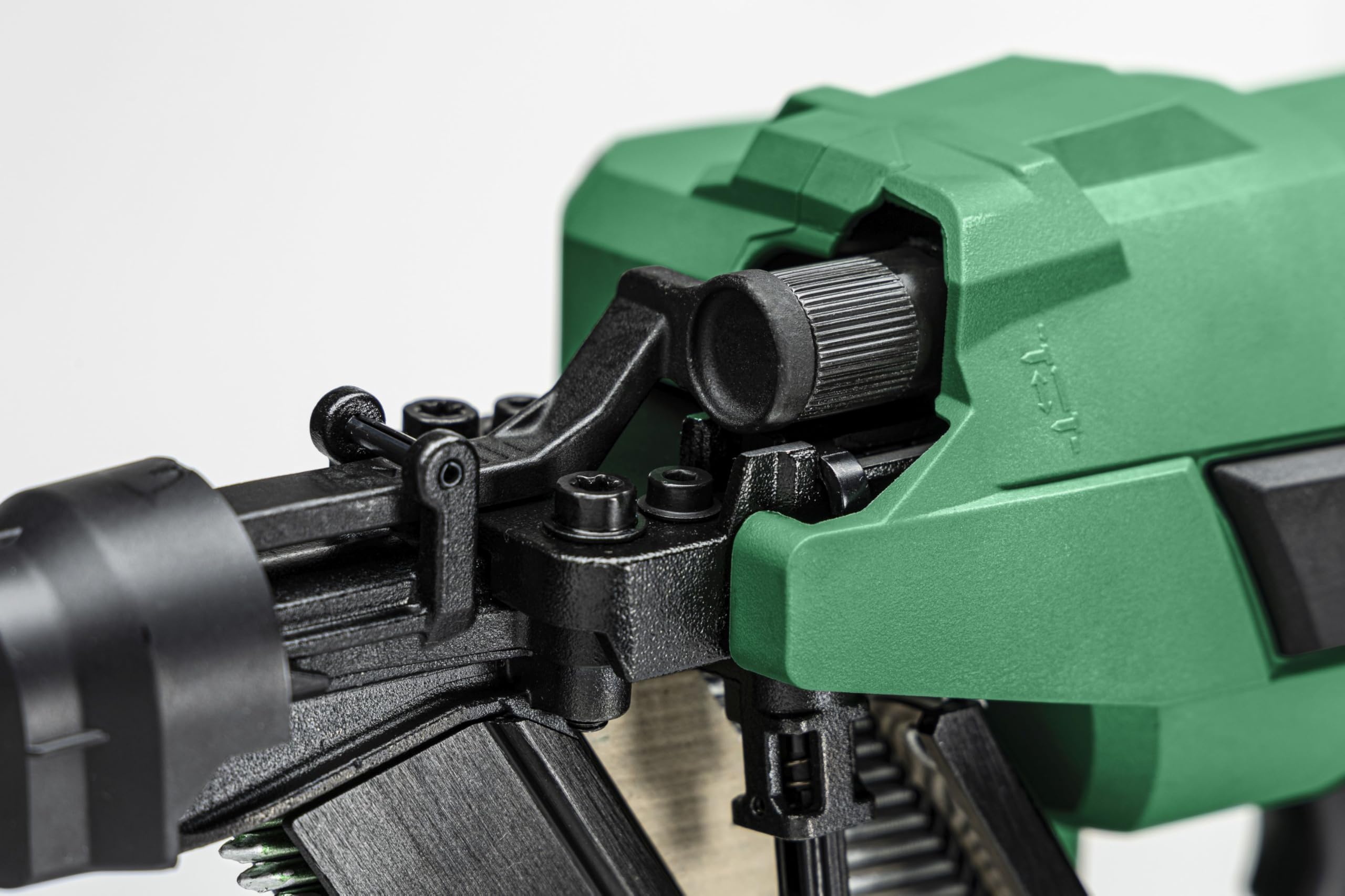 HiKOKI Akku-Streifennagler NR1890DCAW9Z 18V Brushless Druckluftnagler 50-90 mm 34 Grad Magazinwinkel