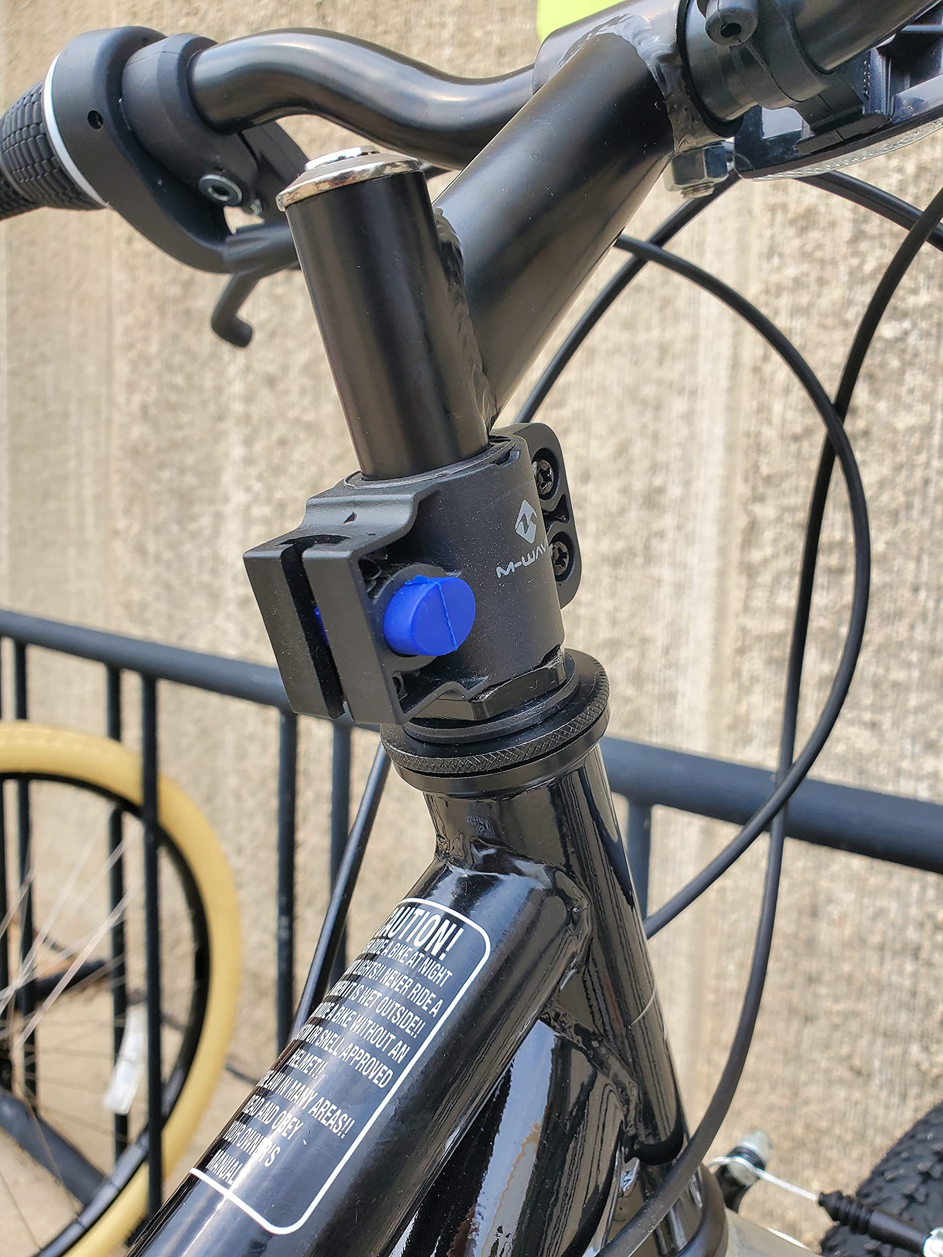 ANTIVOL NUMERIQUE EN SPIRALE NOIR 1500MM – VELO - M-WAVE DS8.15 AUTRE