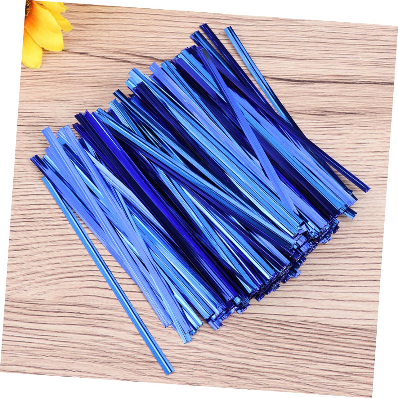 VILLFUL 3 Ties for Bags Candy Treat Bag Ties Party Bag Ties Candies for Goodie Bags Metallic Ties Candy Ties Wrapping Ties Candy for Goodie Bags Soy Sauce Dishes Bread Rose Stem