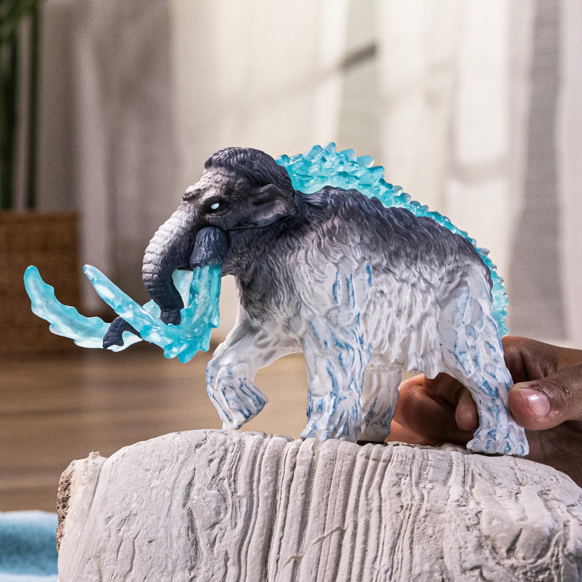 schleich ELDRADOR CREATURES | Mamut lodowy 70829 | Potwór ELDRADOR z ruchomymi kłami |Świetny prezent dla dziewczynek i chłopców | Zabawka od 7 lat | 9 x 16 x 11 cm