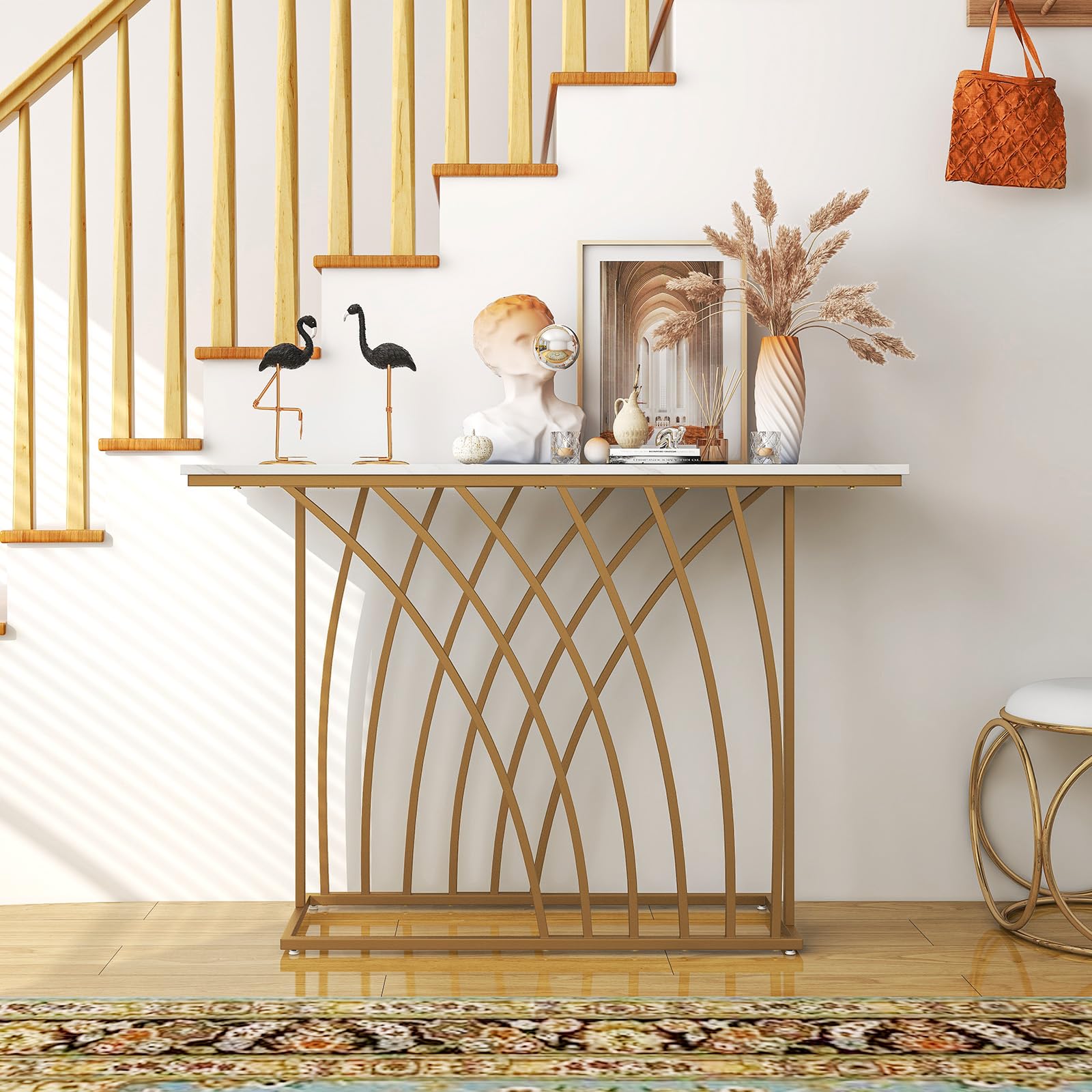 COSTWAY Mesa de Consola, Mesa de Entrada Dorada con Tapa de Mármol Blanco, Base de Diseño Geométrico, Mueble Recibidor para Sofá, Sala de Estar, Pasillo, Capacidad Máx de 20 kg, 30 x 120 x 80 cm
