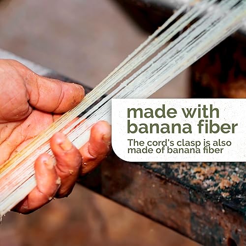 Miniatura 3 de Banana Fiber Decrescent Necklace - Necklace for Women, Handmade Necklace, Eco-Friendly Pendant, Made in Brazil, Charm Jewelry, Women Artisan - Black