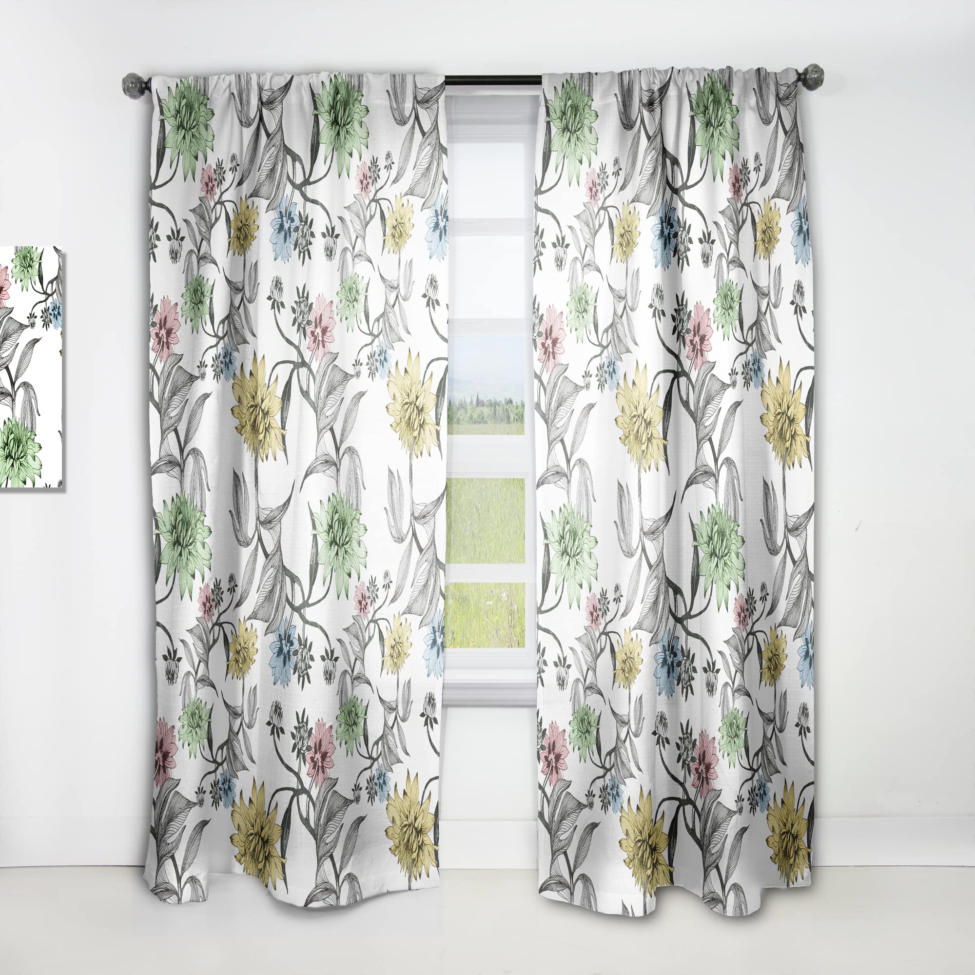 Rideaux à motif floral pour habiller de grandes fenêtres