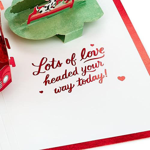 Miniatura 4 de Hallmark Signature Paper Wonder - Tarjeta desplegable para el día de San Valentín (camión rojo vintage)