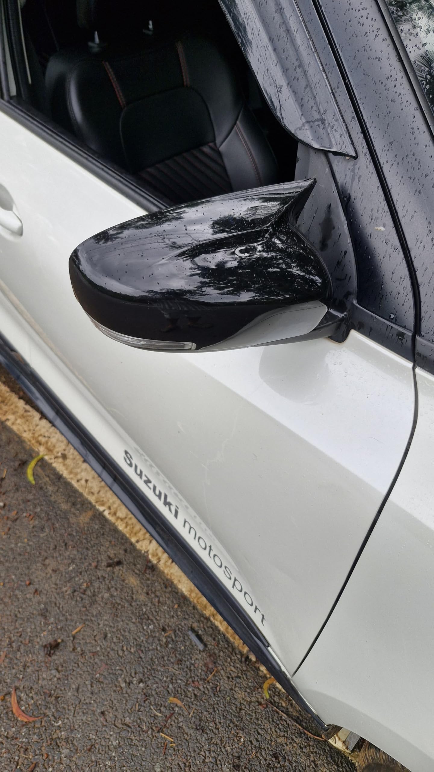 Modsworld M-Style Car Mirror Covers Compatible with Maruti Suzuki Swift 2018-2024, Baleno, Drize 2017 Onwards, Fronx, Wagnor 2019, Spresso, Ignis, Ciaz, (Gloss Black) Set 2 Pc-image-28