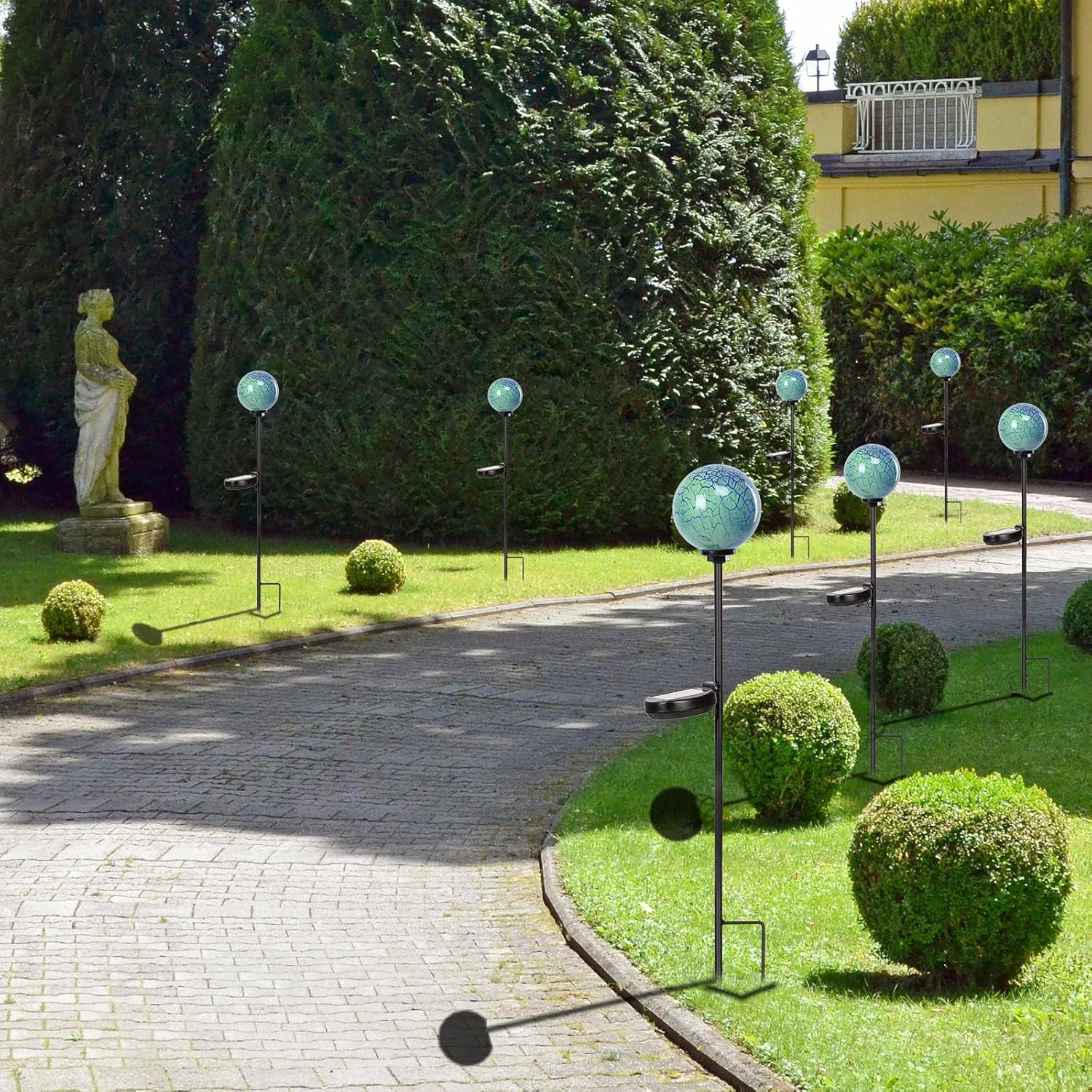 Solar Outdoor Decorative Swirl Solar Garden Stake Glaze Glass LED Garden Globe Lights for Pathway Yard Lawn Decoration Green 1 Pack