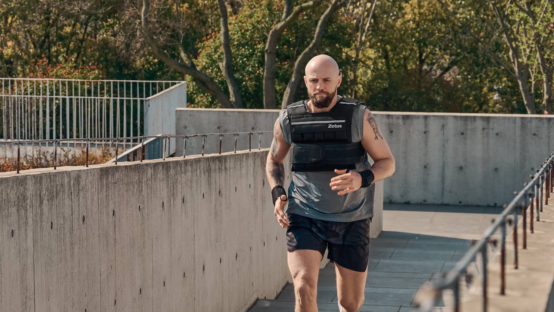 Adjustable Weighted Vest Woman ZELUS 45lb Adjustable Weighted