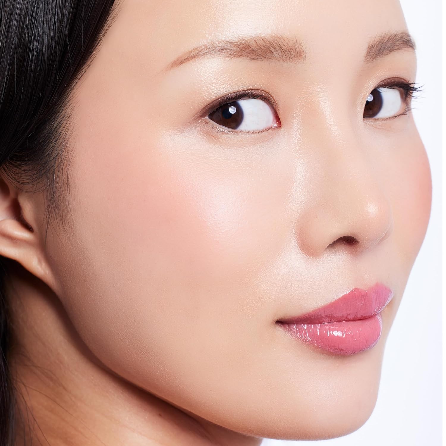 Trish McEvoy Blush Refill - Image 3