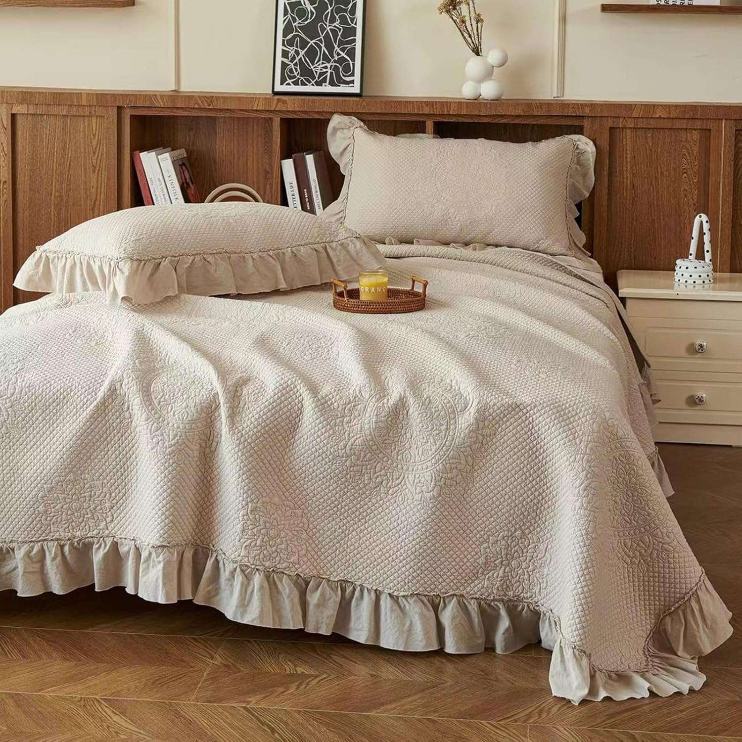 vctops Boho Embroidered Cotton Bedspread Quilt Set Queen Size, Shabby Chic Ruffled Bedding Set, 3 Pieces Reversible Bedspreads with Pillow Shams for All Season (Coffee,Queen)