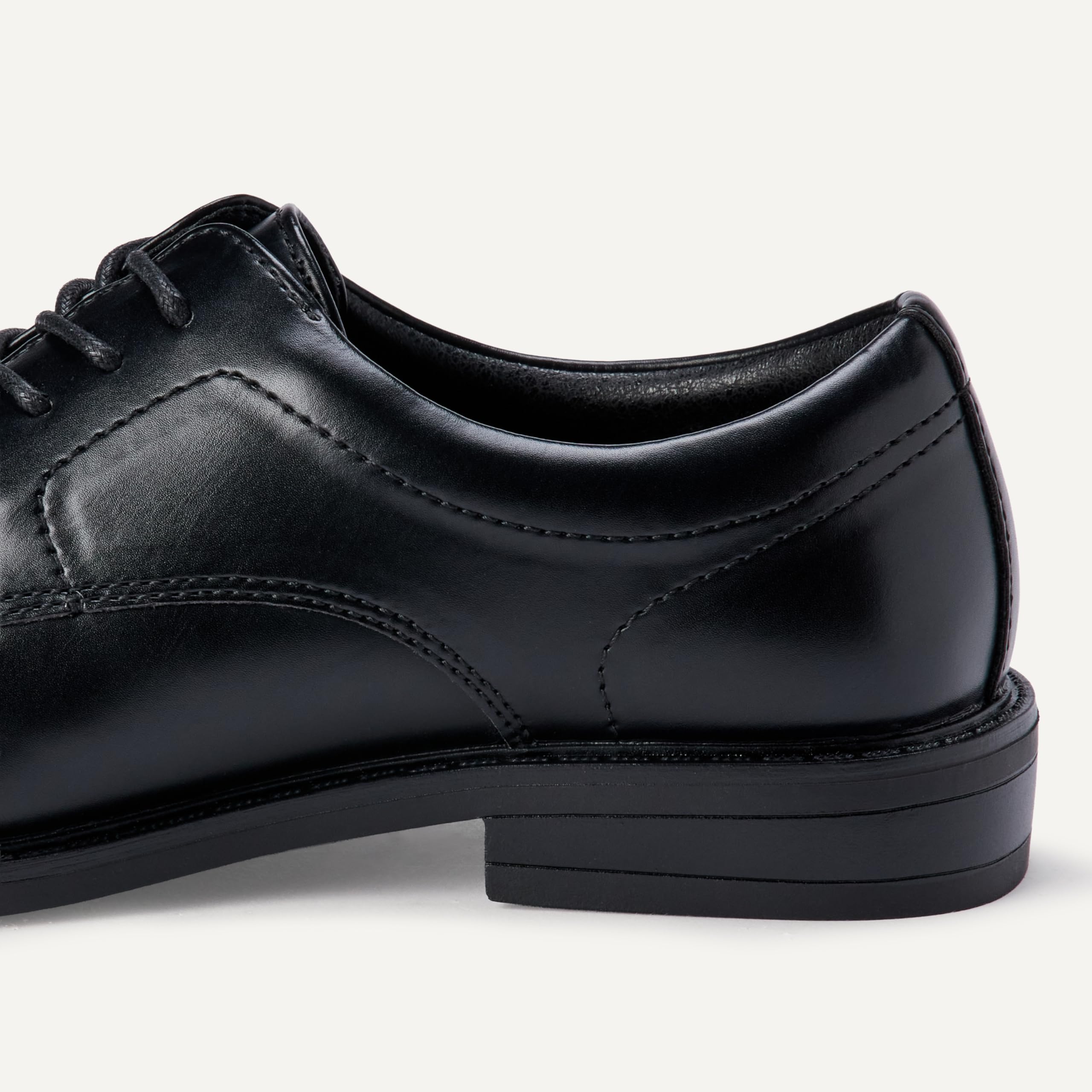 Amazon Essentials Niños Zapatos de Vestir Derby — view 5