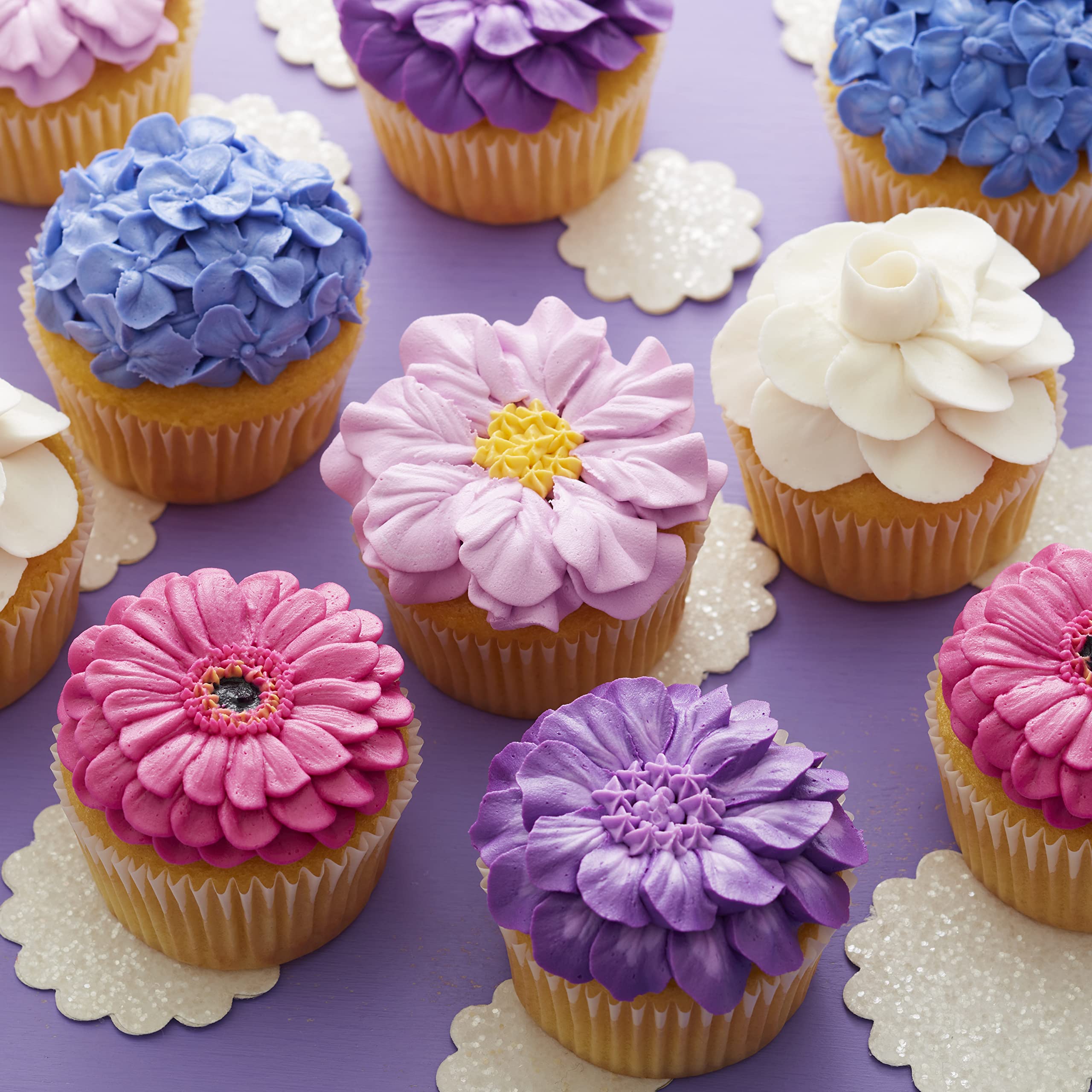 Wilton Frosting Piping Kit, Cupcake Decorating Kit Tips Easy To Store And Organize In The Box, Cake Decorating Supplies, 33-Piece - Image 8