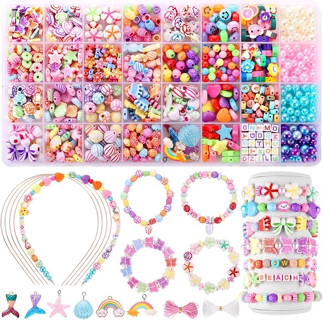 Funtopia Kit de fabrication de bracelet pour les filles, 780 Pcs 32 Types Perles pour Bracelets Colliers Bandes de tête, Kits de fabrication de bijoux avec charmes d'argile, Perles de lettre et Pearl Perle, DIY Cadeaux d'artisanat pour anniversaire, Fête, Vacances 32 Styles de perles colorées
