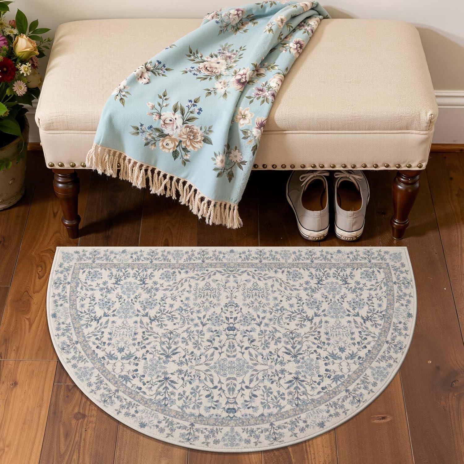 jinchan Zenith Blue Floral Area Rug for Entryway 2x3 Vintage Washable Rug Half Circle Botanical Non-Slip Doormat Semicircular Low-Profile Soft Small Throw Carpet for Entrance Kitchen Bedroom Bathroom