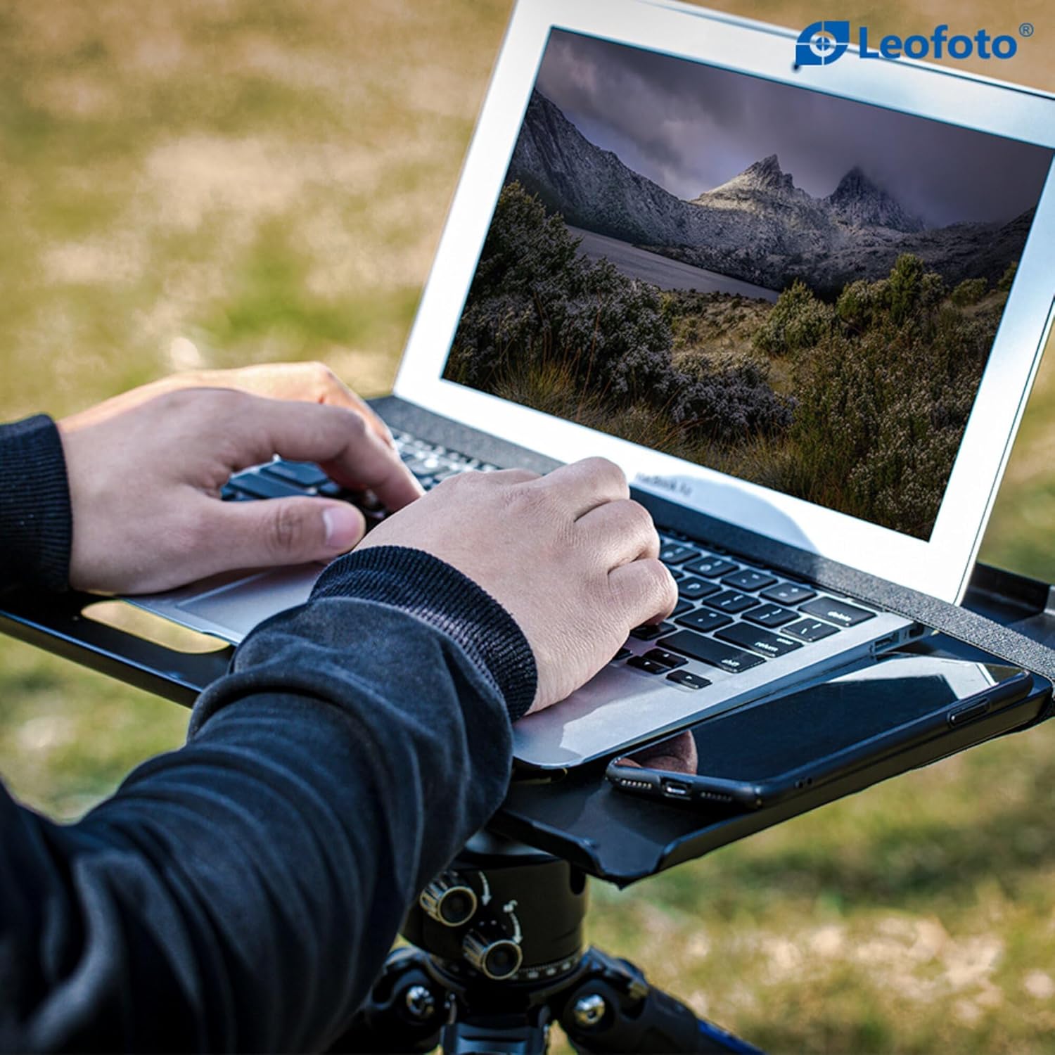 Leofoto LCH-02S 16" Laptop, Projector Tripod Tray, with Arca Swiss/RRS Compatible Dovetail