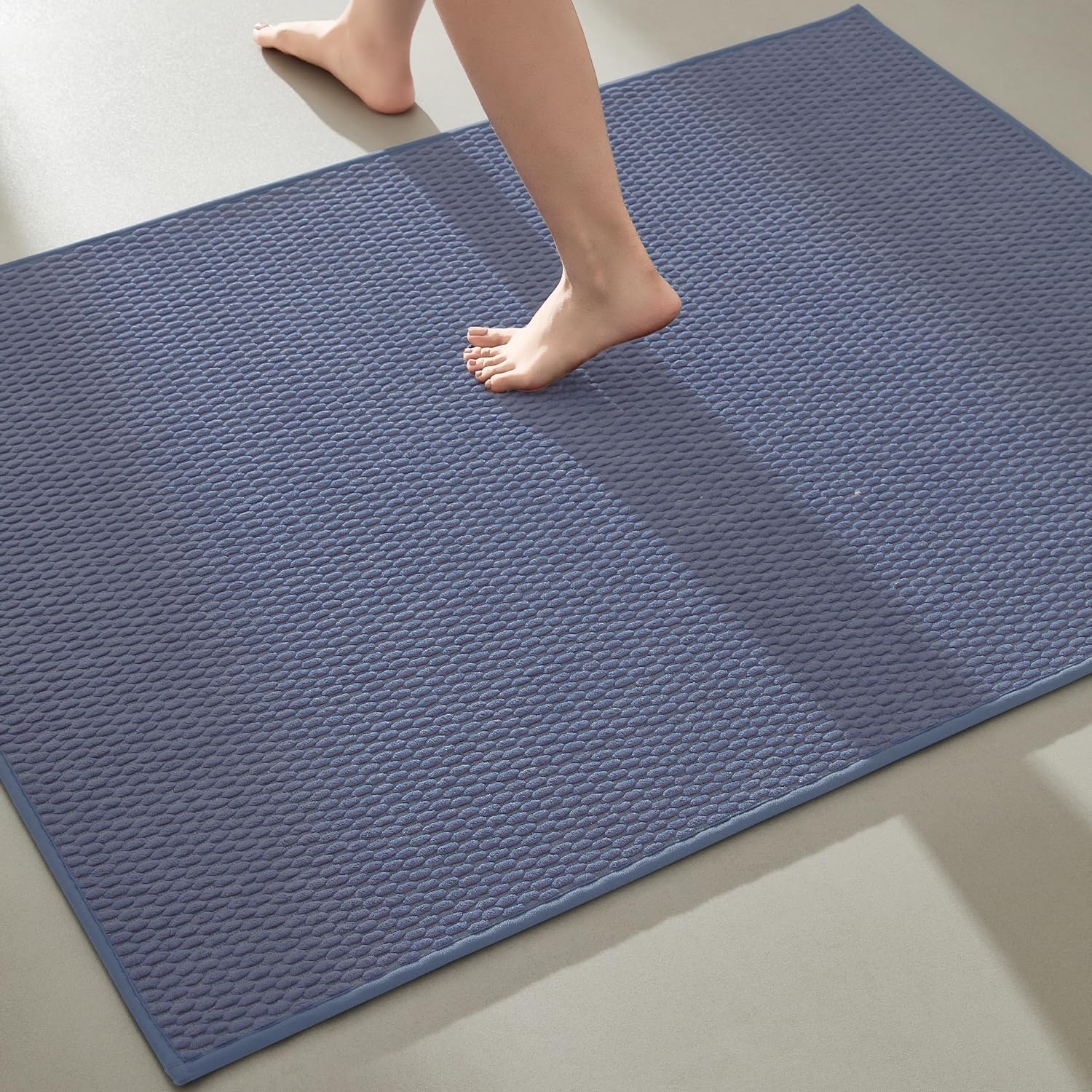 TYUU Large Bathroom Rugs Non Slip Washable Bath Rugs Super Absorbent Bathroom Rug Thin Quick Dry Low Pile Bath Mats, Denim Blue 36"x48"