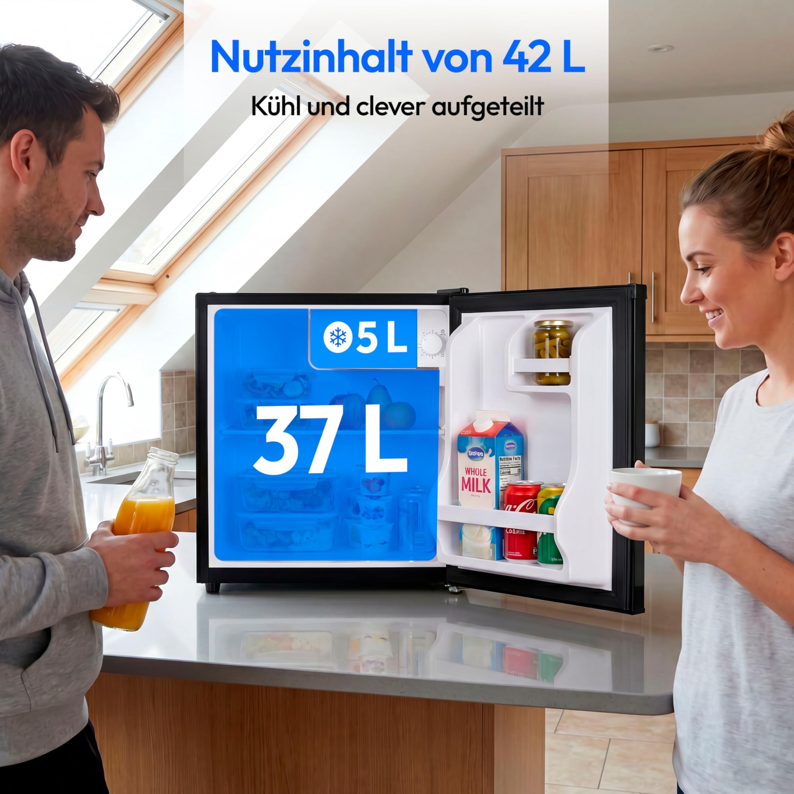 MEDION Mini Kühlschrank mit Schloss und Eisfach (klein, leise, abschließbar, 42L kleiner Kühlschrank für Büro Hotels Minibar Camping Gaming, Speisen & Eis, Türanschlag wechselbar, MD 370001) schwarz