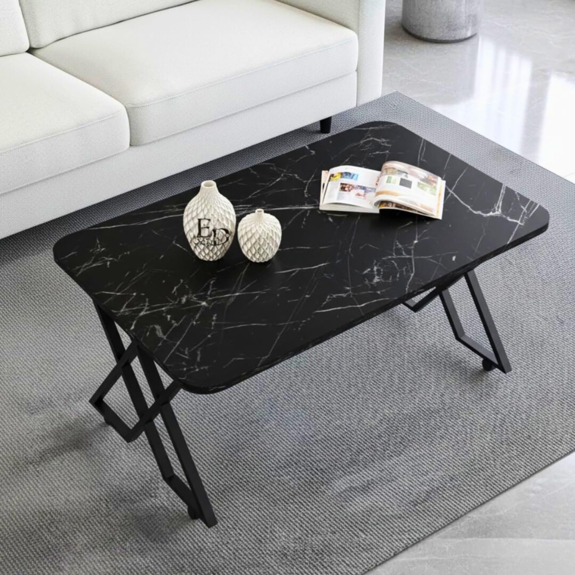 EMIDECO Table Basse rectangulaire marbre Noir métal Noir Pieds croisés – Table Salon Moderne avec roulettes ou Patins – Table Basse Design contemporaine – Meuble Salon élégant Robuste