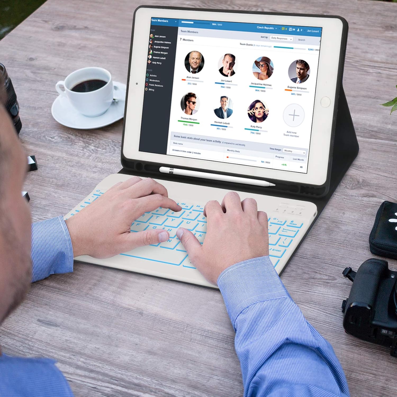 Black Friday - 40% OFF iPad Keyboard Case for iPad 9.7 2018(6th Gen)/2017(5th Gen)/iPad Air 2&1/iPad Pro 9.7- Boriyuan 7 Colors Backlit Detachable Keyboard Folio Smart Cover with Pencil Holder for iPad 9.7 inch (Dark Blue)