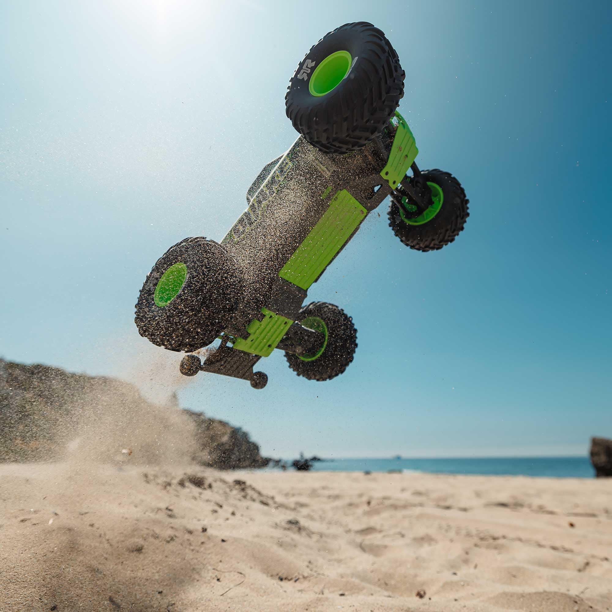 ARRMA 1:10 Quake 223S DSC 2WD RTR Brushless Monster Truck Basher – Ready-to-Run, bis 80 km/h schnell, Robustes Design, 2S/3S kompatibel, ohne Akku & Ladegerät, Grün