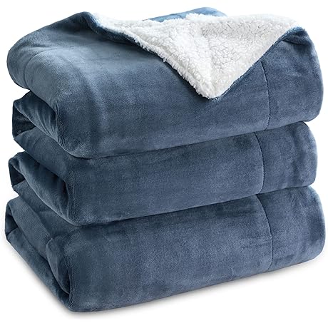 Bedsure Light Blue Sherpa Queen Size Blanket - Ultimate Winter Comfort