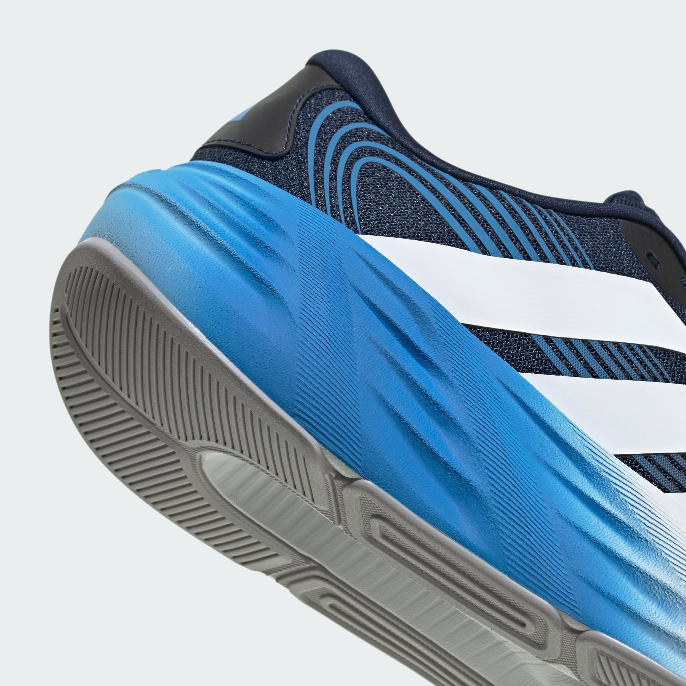 adidas Men's Galaxy 8 M